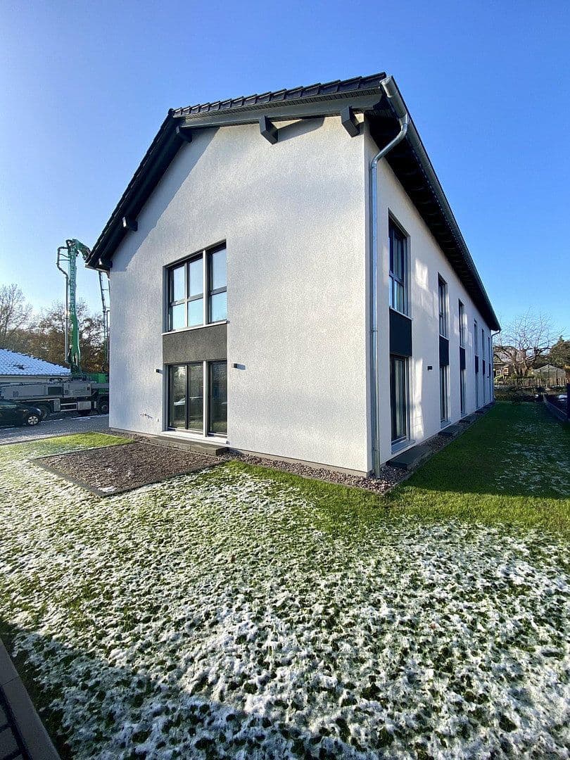 Pronájem bytu 4+1 120 m², Wiesengrund 29A, Elmenhorst, Šlesvicko-Holštýnsko Pronájem bytu 4+1 120 m², Wiesengrund 29A, Elmenhorst, Šlesvicko-Holštýnsko