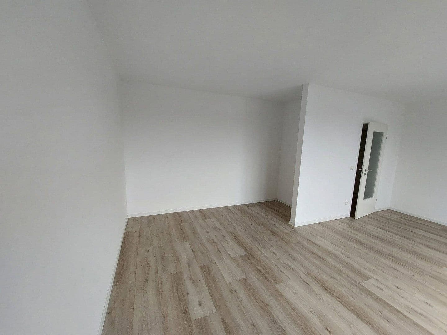 Prodej bytu 1+1 45 m², Erkrath, Severní Porýní-Vestfálsko Prodej bytu 1+1 45 m², Erkrath, Severní Porýní-Vestfálsko
