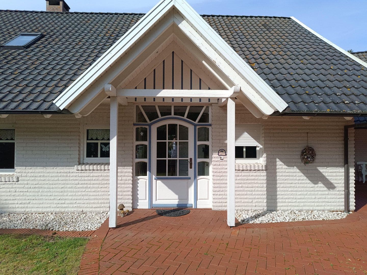Prodej domu 160 m², pozemek 1.367 m², Aurich, Dolní Sasko Prodej domu 160 m², pozemek 1.367 m², Aurich, Dolní Sasko