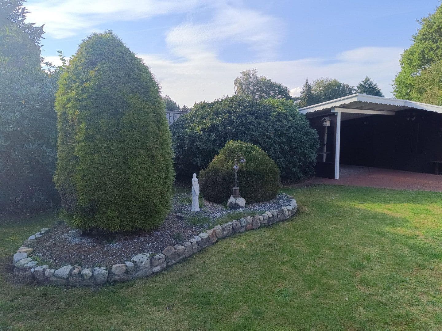 Prodej domu 160 m², pozemek 1.367 m², Aurich, Dolní Sasko Prodej domu 160 m², pozemek 1.367 m², Aurich, Dolní Sasko