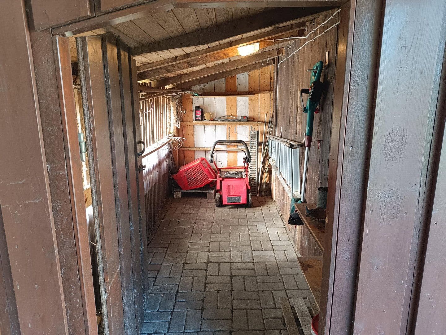 Prodej domu 160 m², pozemek 1.367 m², Aurich, Dolní Sasko Prodej domu 160 m², pozemek 1.367 m², Aurich, Dolní Sasko