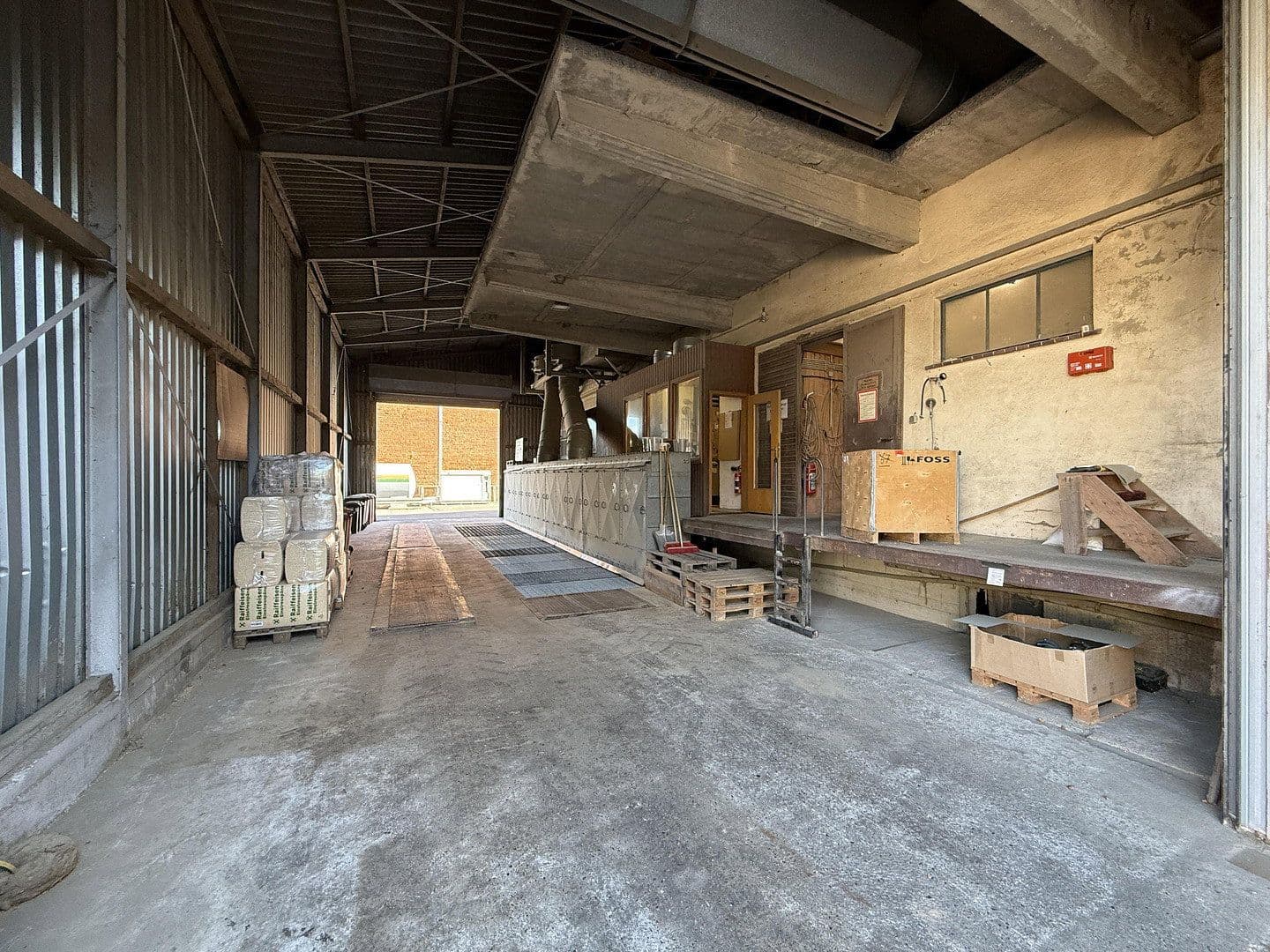 Prodej nebytového prostoru 4.281 m², Besser Straße 26, Gudensberg, Hessen Prodej nebytového prostoru 4.281 m², Besser Straße 26, Gudensberg, Hessen