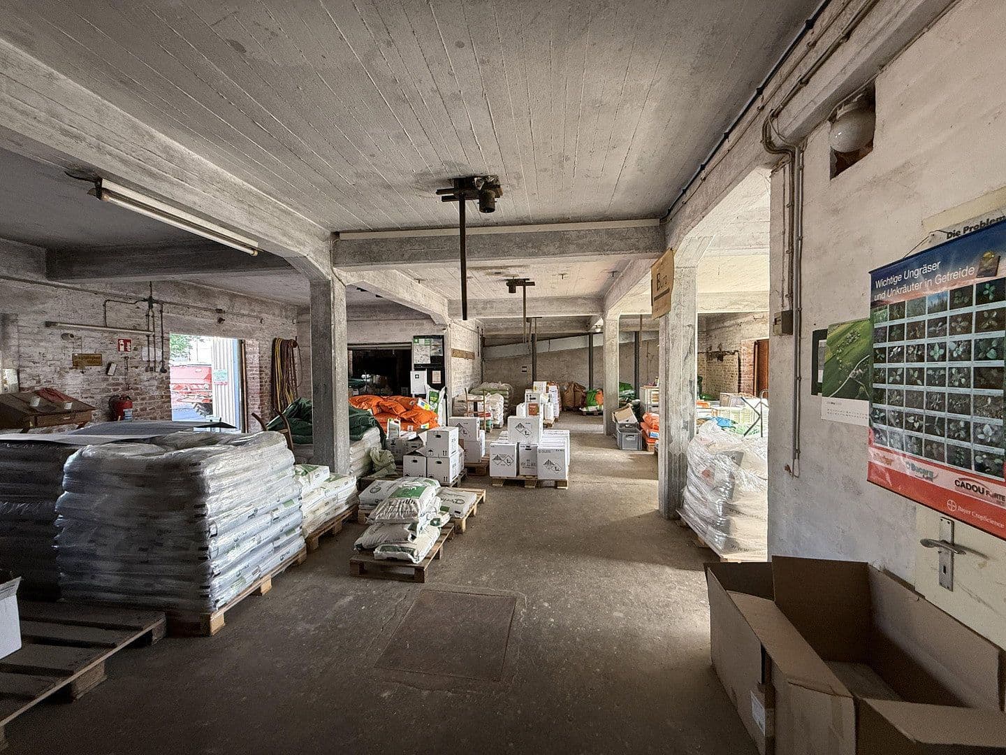 Prodej nebytového prostoru 4.281 m², Besser Straße 26, Gudensberg, Hessen Prodej nebytového prostoru 4.281 m², Besser Straße 26, Gudensberg, Hessen