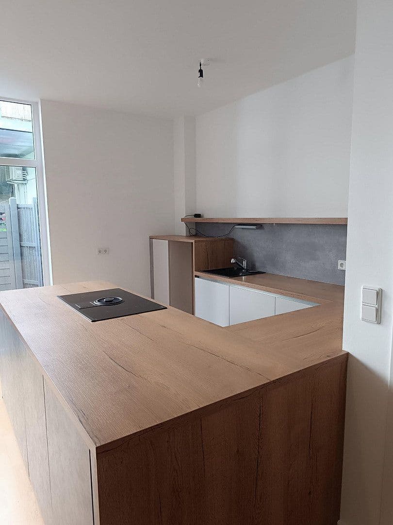 Prodej bytu 3+1 92 m², Goethestr. 15, Worms, Porýní-Falc Prodej bytu 3+1 92 m², Goethestr. 15, Worms, Porýní-Falc