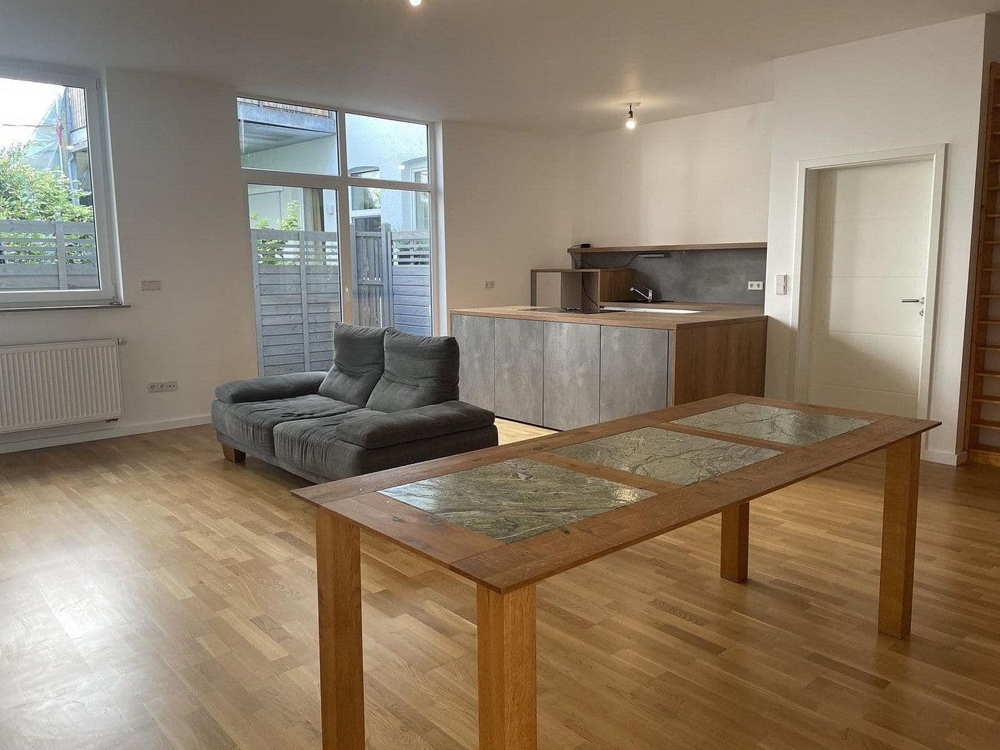 Prodej bytu 3+1 92 m², Goethestr. 15, Worms, Porýní-Falc Prodej bytu 3+1 92 m², Goethestr. 15, Worms, Porýní-Falc