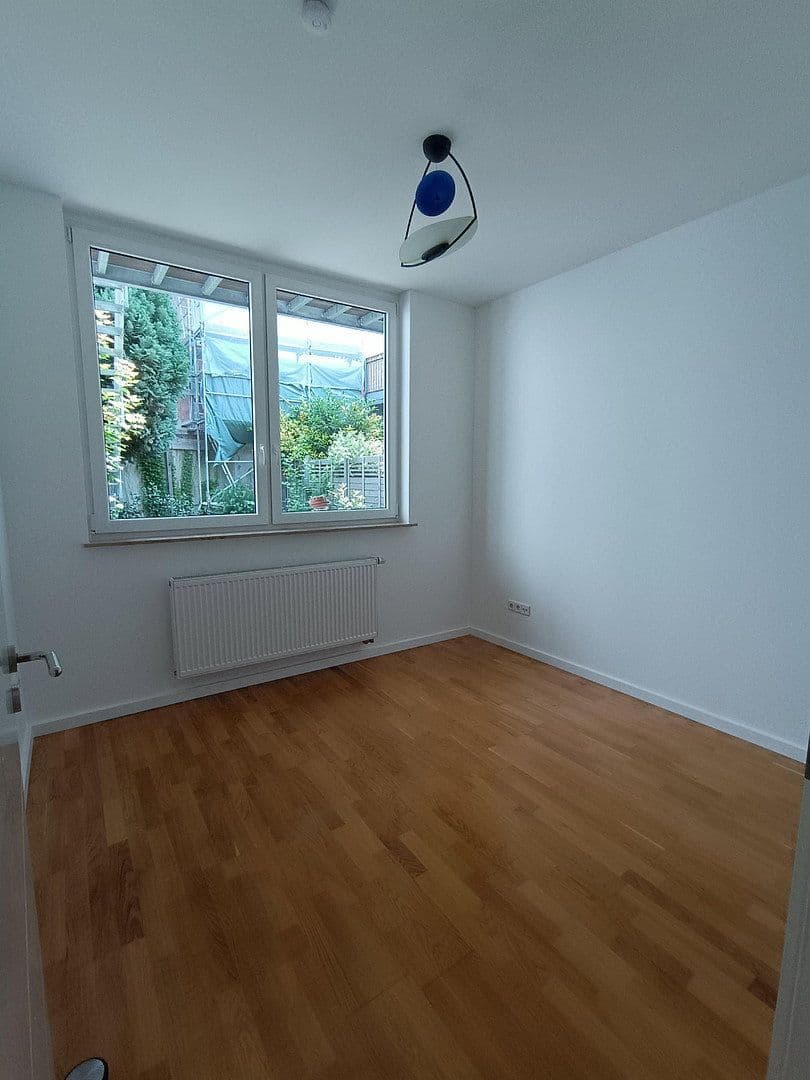 Prodej bytu 3+1 92 m², Goethestr. 15, Worms, Porýní-Falc Prodej bytu 3+1 92 m², Goethestr. 15, Worms, Porýní-Falc