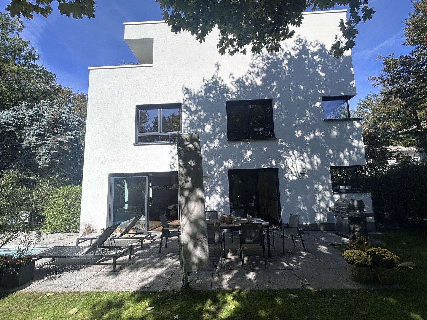 Prodej domu 278 m², pozemek 500 m², Dreieich, Hessen Prodej domu 278 m², pozemek 500 m², Dreieich, Hessen