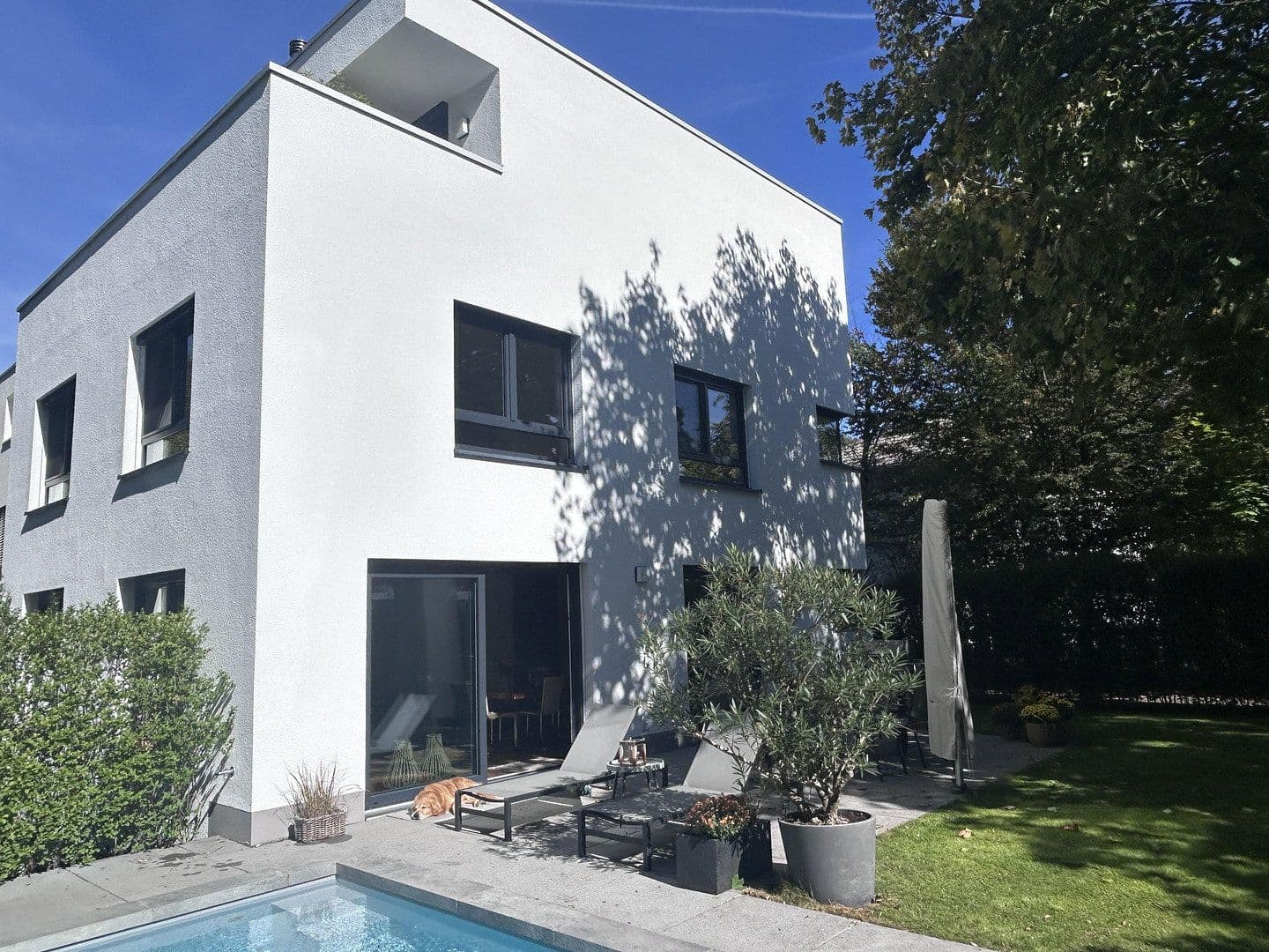 Prodej domu 278 m², pozemek 500 m², Dreieich, Hessen Prodej domu 278 m², pozemek 500 m², Dreieich, Hessen