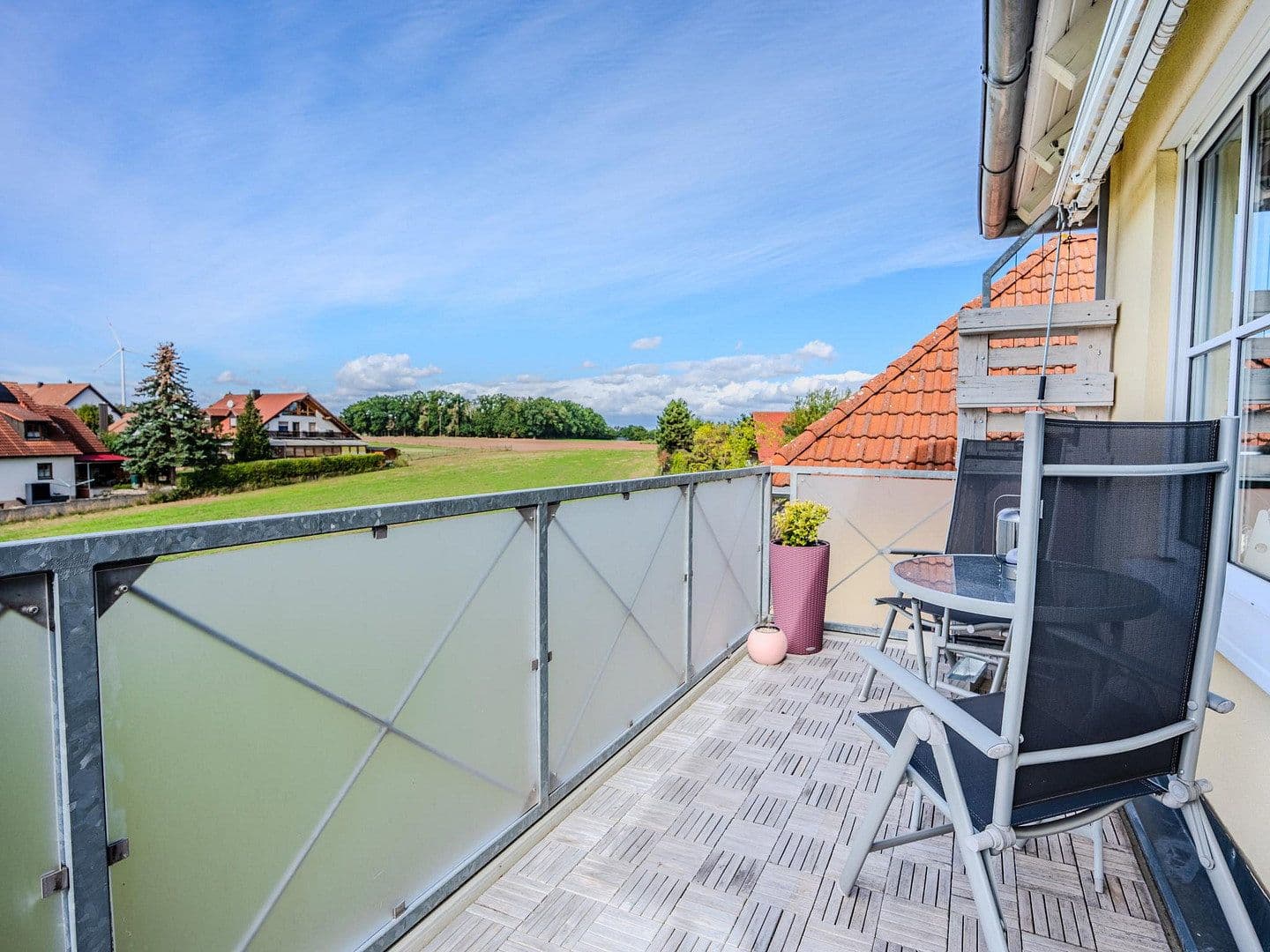 Prodej bytu 3+1 85 m², Seukendorf, Bavorsko Prodej bytu 3+1 85 m², Seukendorf, Bavorsko