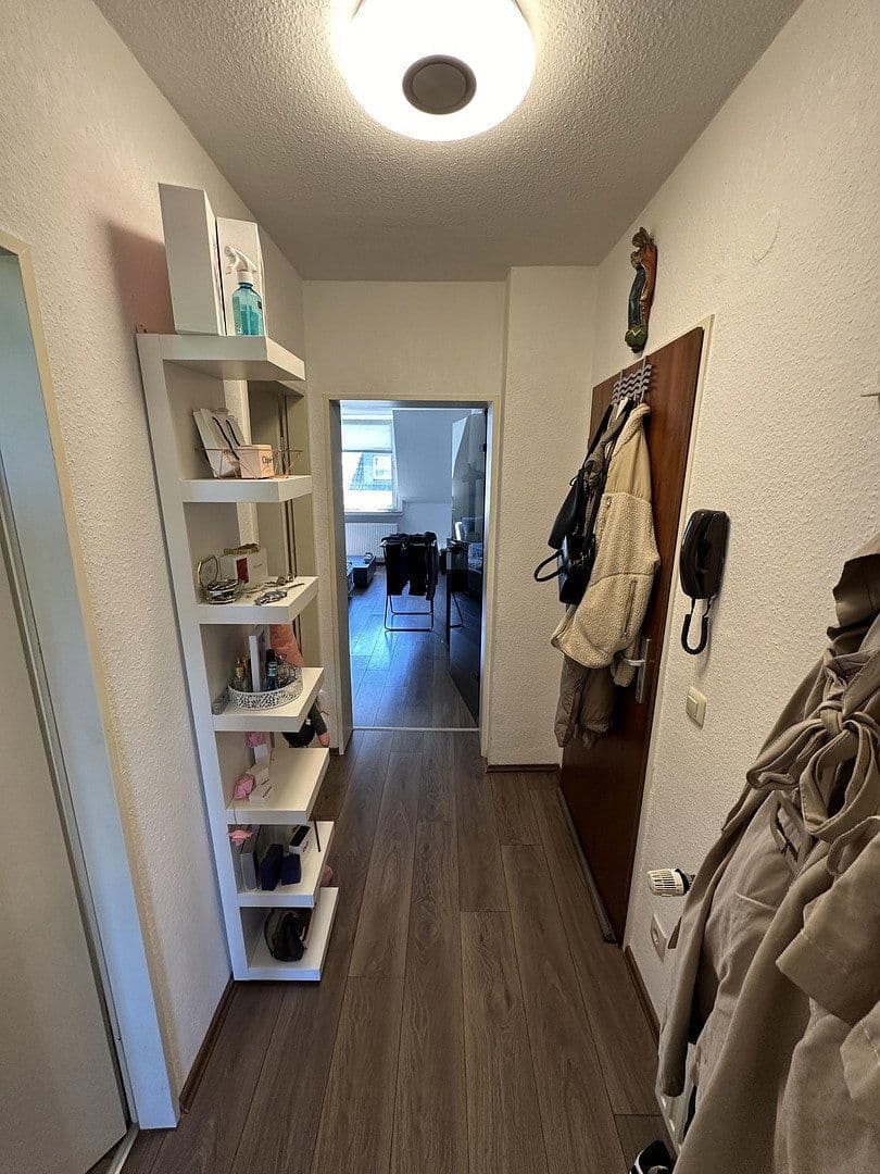 Pronájem bytu 2+1 40 m², Melbeckstr. 18, Solingen, Severní Porýní-Vestfálsko Pronájem bytu 2+1 40 m², Melbeckstr. 18, Solingen, Severní Porýní-Vestfálsko