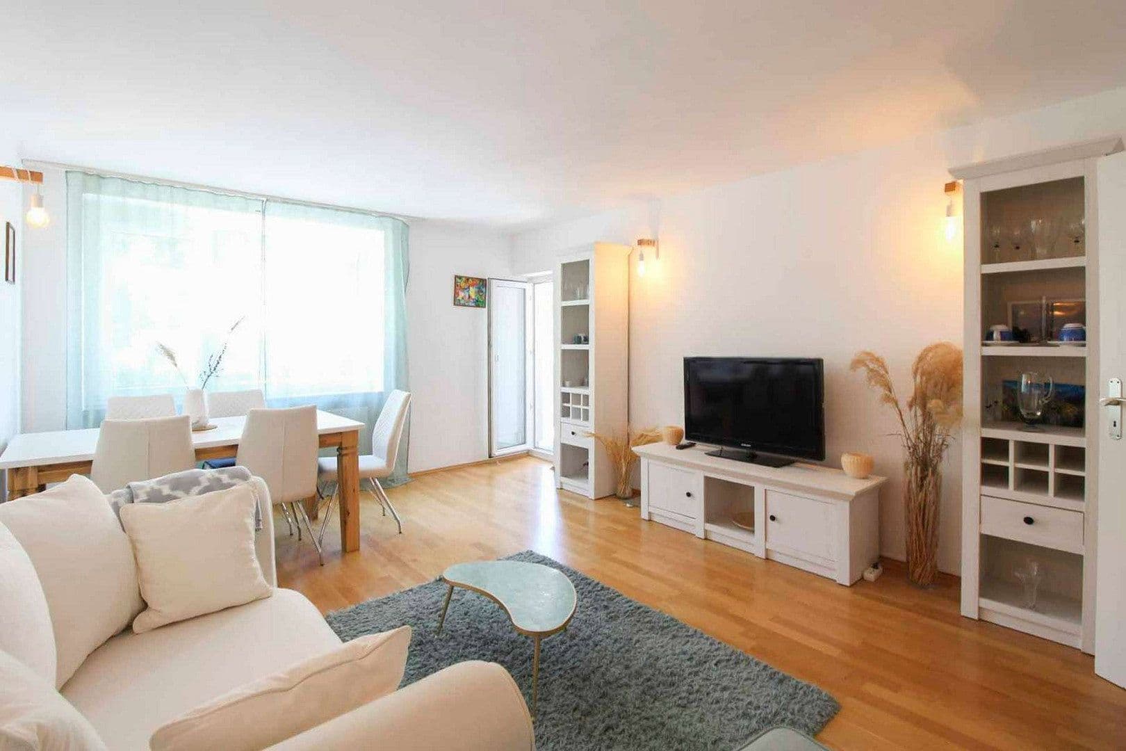 Pronájem bytu 3+1 74 m², München, Bavorsko Pronájem bytu 3+1 74 m², München, Bavorsko