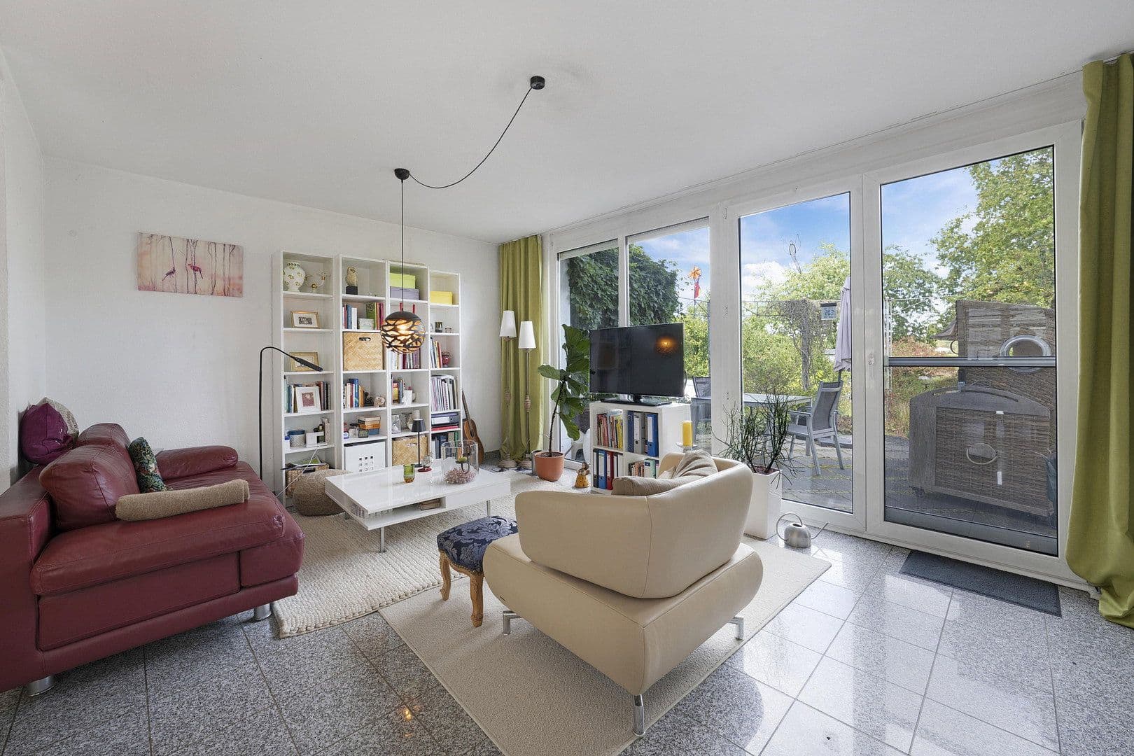 Prodej domu 134 m², pozemek 390 m², Alter Darmstädter Weg 15a, Roßdorf, Hessen Prodej domu 134 m², pozemek 390 m², Alter Darmstädter Weg 15a, Roßdorf, Hessen