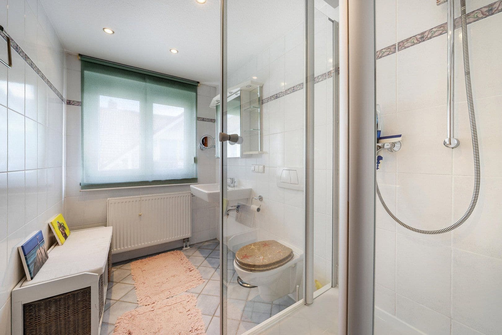 Prodej domu 134 m², pozemek 390 m², Alter Darmstädter Weg 15a, Roßdorf, Hessen Prodej domu 134 m², pozemek 390 m², Alter Darmstädter Weg 15a, Roßdorf, Hessen