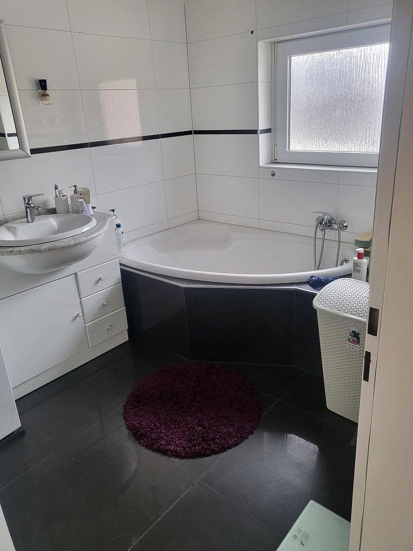 Prodej bytu 2+1 56 m², Münzingstr 32, Heilbronn, Bádensko-Württembersko Prodej bytu 2+1 56 m², Münzingstr 32, Heilbronn, Bádensko-Württembersko