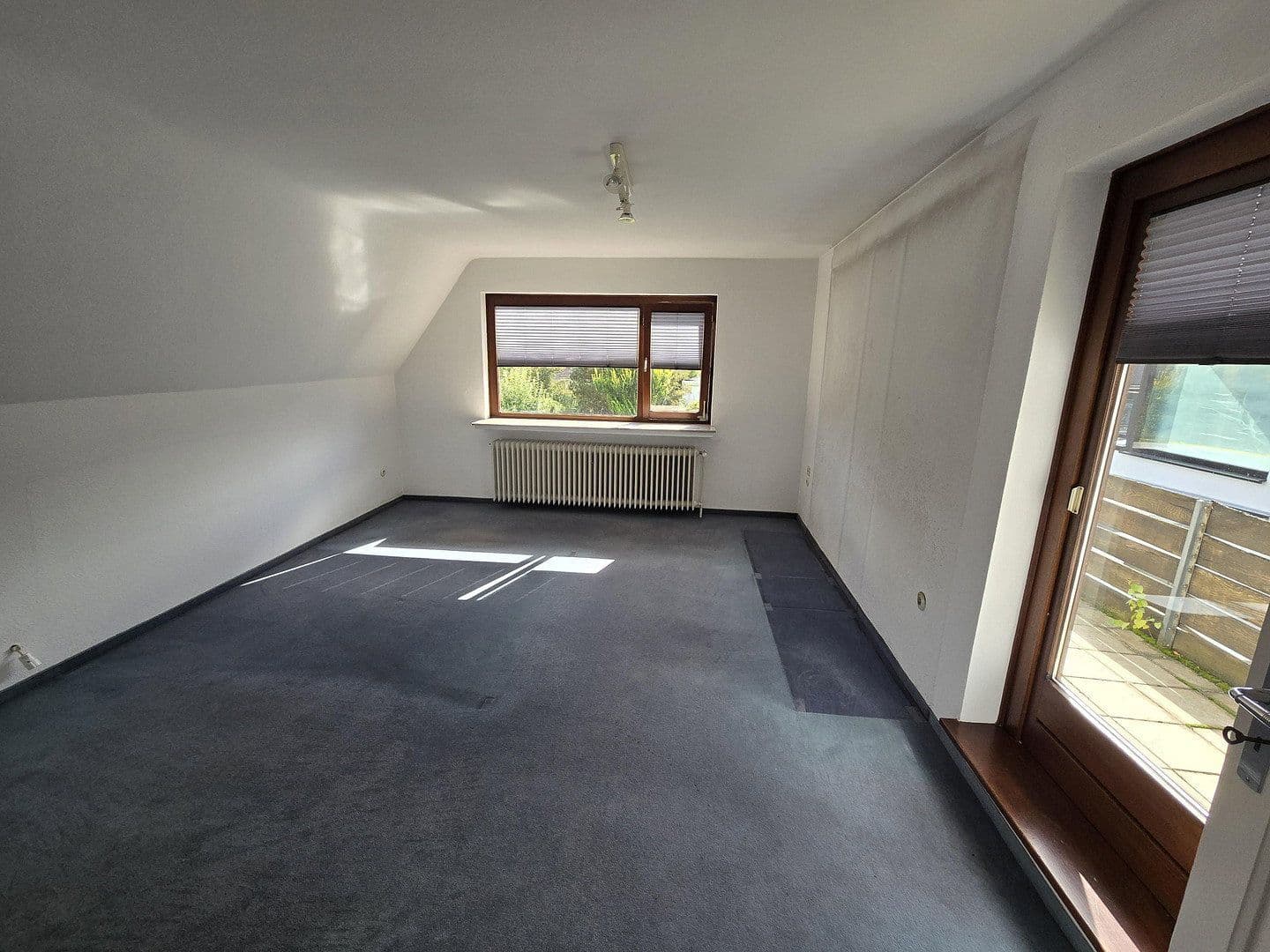 Prodej domu 135 m², pozemek 691 m², Bremen, Bremen Prodej domu 135 m², pozemek 691 m², Bremen, Bremen