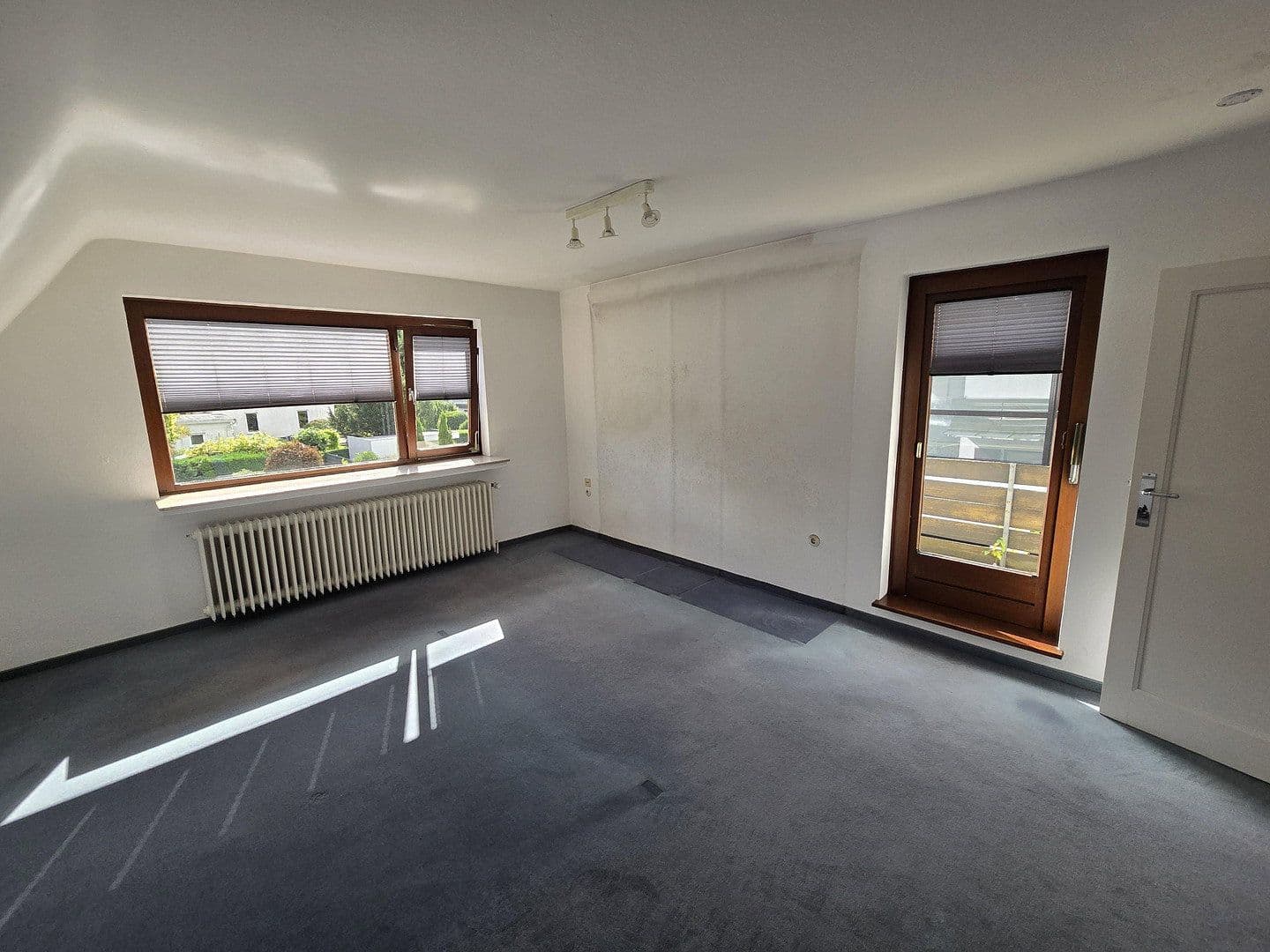 Prodej domu 135 m², pozemek 691 m², Bremen, Bremen Prodej domu 135 m², pozemek 691 m², Bremen, Bremen