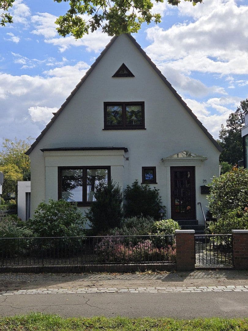 Prodej domu 135 m², pozemek 691 m², Bremen, Bremen Prodej domu 135 m², pozemek 691 m², Bremen, Bremen