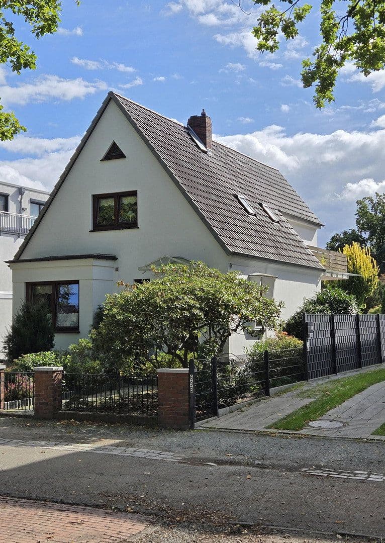 Prodej domu 135 m², pozemek 691 m², Bremen, Bremen Prodej domu 135 m², pozemek 691 m², Bremen, Bremen