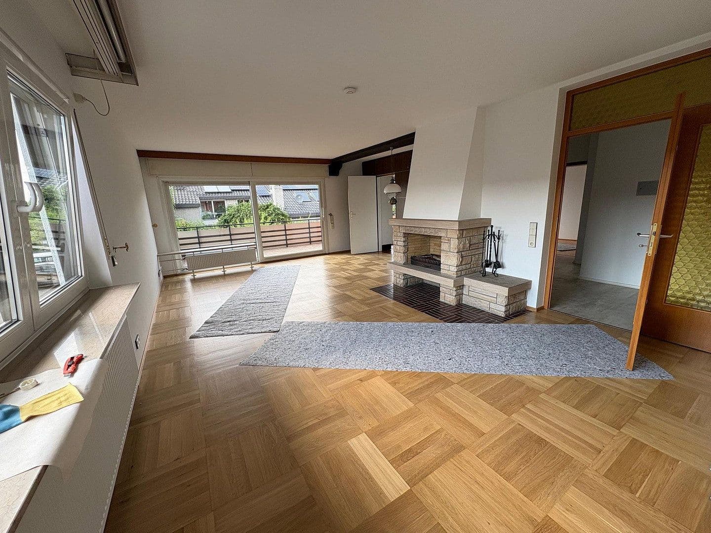 Pronájem bytu 4+1 107 m², Edingen-Neckarhausen, Bádensko-Württembersko Pronájem bytu 4+1 107 m², Edingen-Neckarhausen, Bádensko-Württembersko