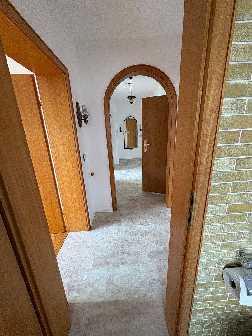 Pronájem bytu 4+1 107 m², Edingen-Neckarhausen, Bádensko-Württembersko Pronájem bytu 4+1 107 m², Edingen-Neckarhausen, Bádensko-Württembersko