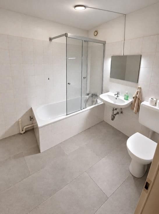 Pronájem bytu 1+1 45 m², Wuppertal, Severní Porýní-Vestfálsko Pronájem bytu 1+1 45 m², Wuppertal, Severní Porýní-Vestfálsko