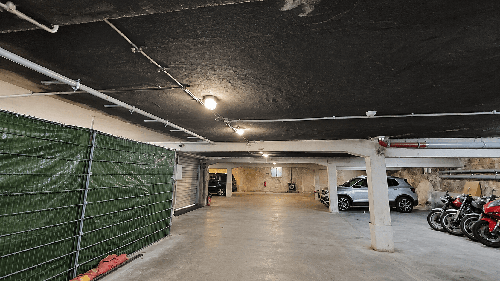 Pronájem garáže 13 m², Gneisenaustr. 3, Berlin, Berlín Pronájem garáže 13 m², Gneisenaustr. 3, Berlin, Berlín
