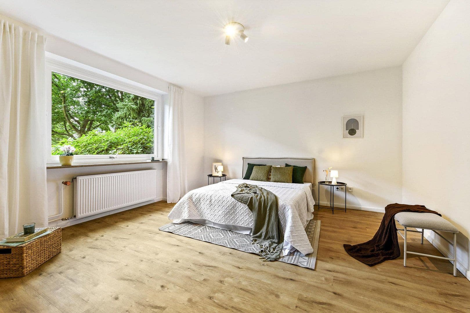 Prodej bytu 4+1 98 m², Hamburg, Hamburg Prodej bytu 4+1 98 m², Hamburg, Hamburg