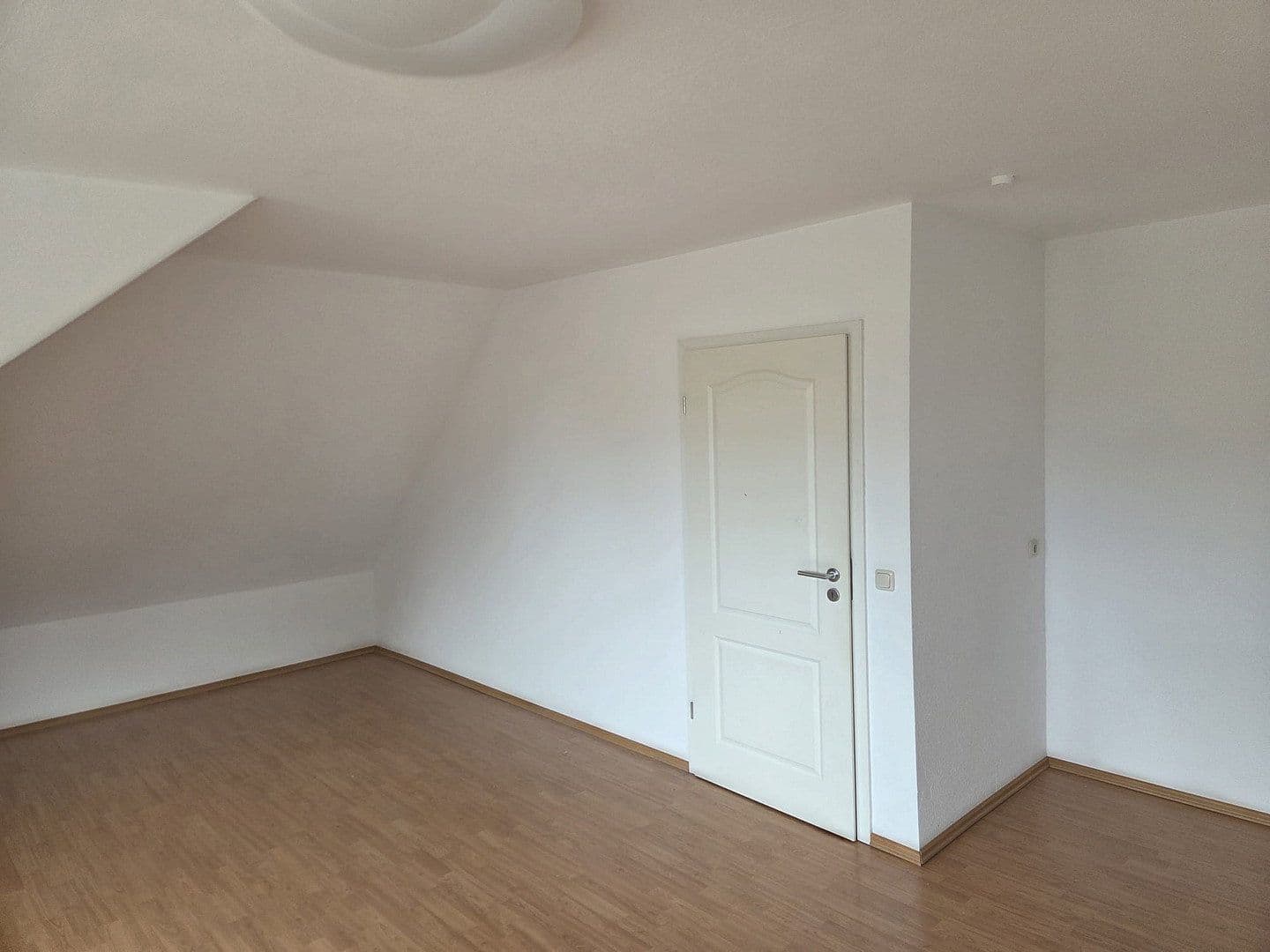 Pronájem bytu 3+1 126 m², Beckdorf, Dolní Sasko Pronájem bytu 3+1 126 m², Beckdorf, Dolní Sasko