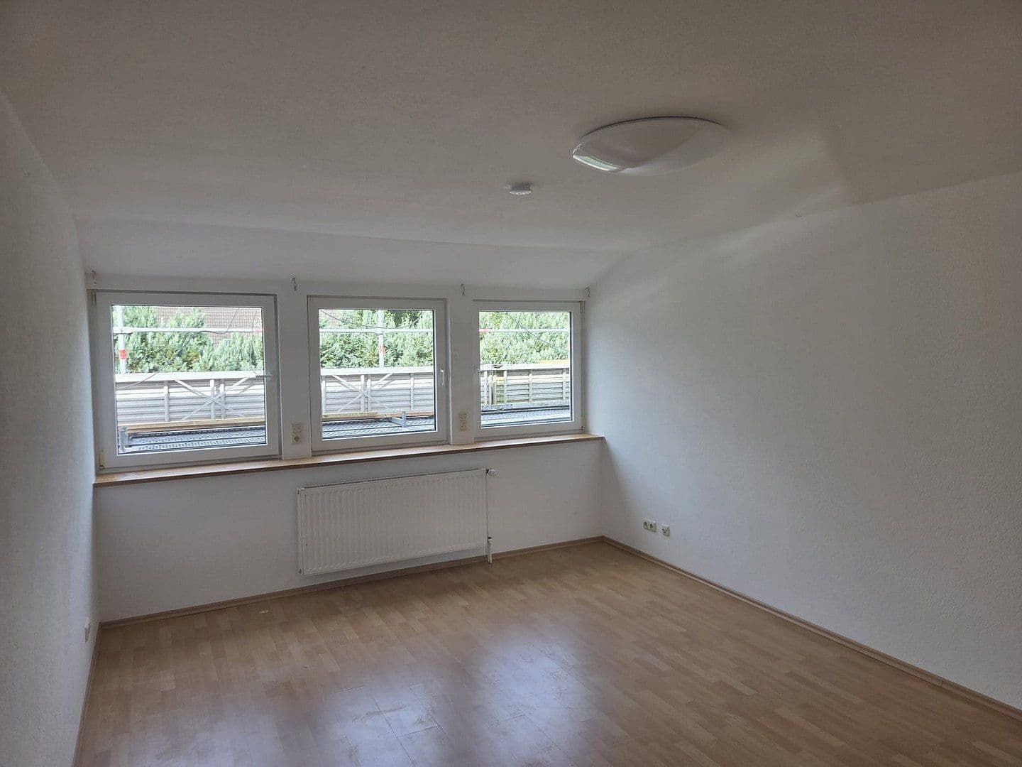 Pronájem bytu 3+1 126 m², Beckdorf, Dolní Sasko Pronájem bytu 3+1 126 m², Beckdorf, Dolní Sasko