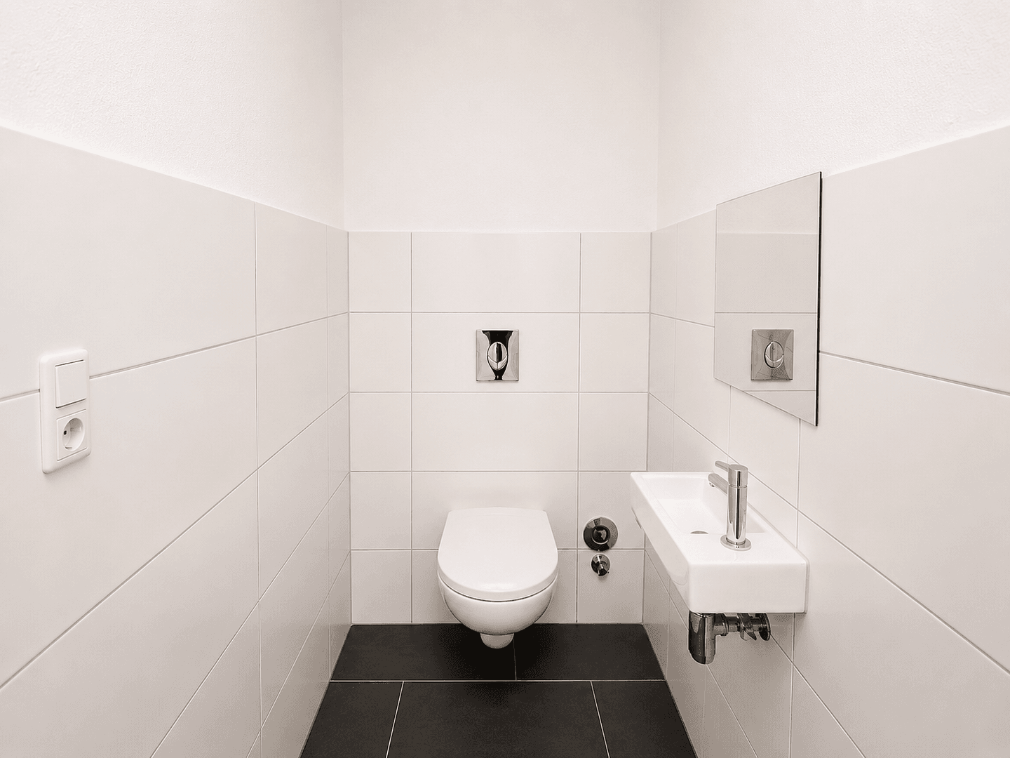 Pronájem bytu 3+1 71 m², Schillerstr. 5a, Wilhelmshaven, Dolní Sasko Pronájem bytu 3+1 71 m², Schillerstr. 5a, Wilhelmshaven, Dolní Sasko