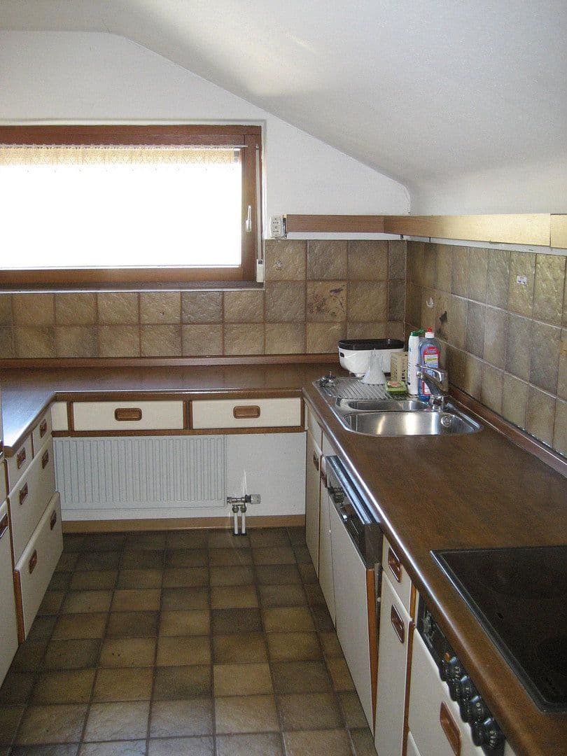 Pronájem bytu 3+1 82 m², Beilstein, Bádensko-Württembersko Pronájem bytu 3+1 82 m², Beilstein, Bádensko-Württembersko