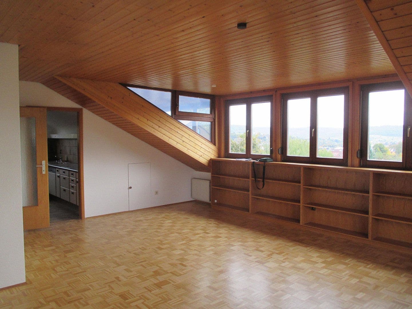 Pronájem bytu 3+1 82 m², Beilstein, Bádensko-Württembersko Pronájem bytu 3+1 82 m², Beilstein, Bádensko-Württembersko