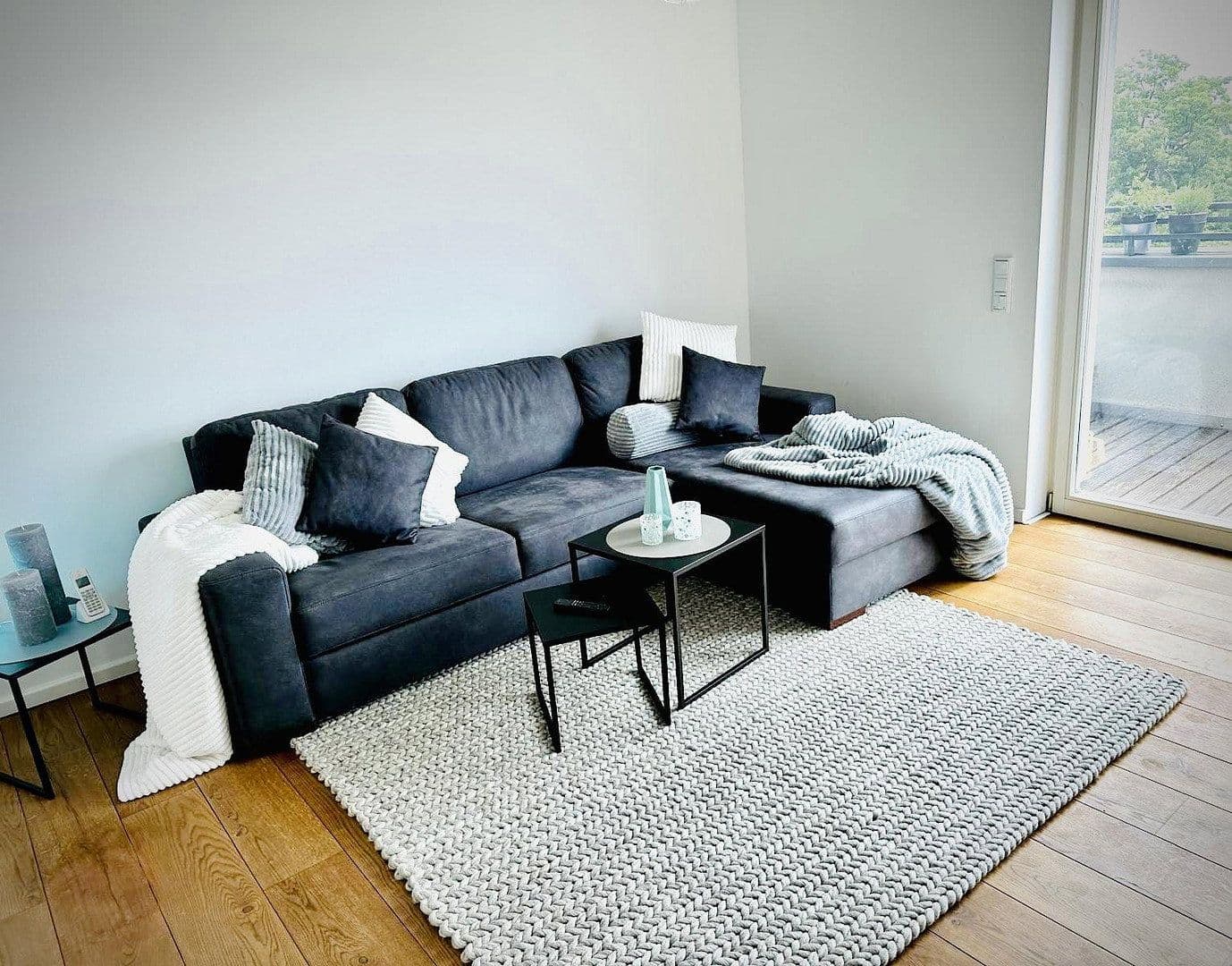 Prodej bytu 3+1 92 m², Gutenbergstr. 33, Berlin, Berlín Prodej bytu 3+1 92 m², Gutenbergstr. 33, Berlin, Berlín