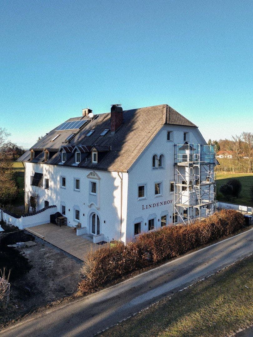 Prodej nebytového prostoru 4.164 m², Maria Eck Str. 61, Siegsdorf, Bavorsko Prodej nebytového prostoru 4.164 m², Maria Eck Str. 61, Siegsdorf, Bavorsko
