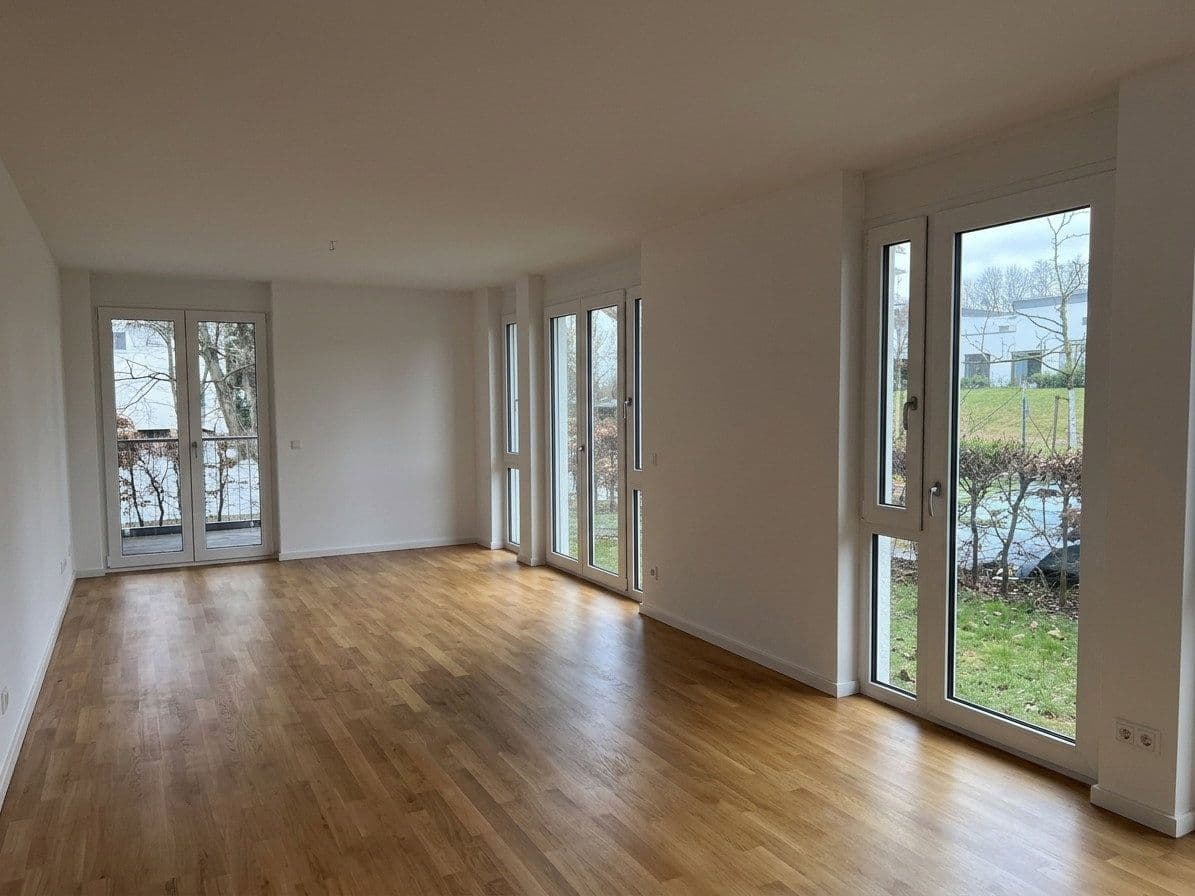 Prodej bytu 3+1 98 m², Stauffenbergallee 28, Montabaur, Porýní-Falc Prodej bytu 3+1 98 m², Stauffenbergallee 28, Montabaur, Porýní-Falc