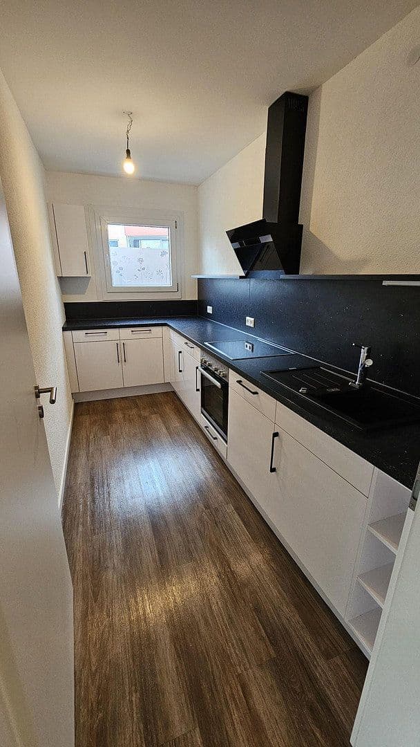 Pronájem bytu 3+1 89 m², Linzgaustraße 10, Uhldingen-Mühlhofen, Bádensko-Württembersko Pronájem bytu 3+1 89 m², Linzgaustraße 10, Uhldingen-Mühlhofen, Bádensko-Württembersko