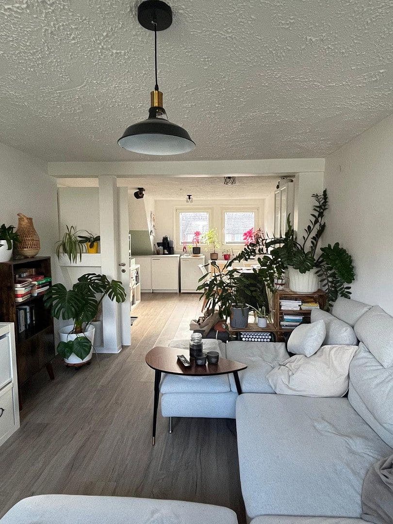 Pronájem bytu 2+kk 49 m², Marconistr. 33, Stuttgart, Bádensko-Württembersko Pronájem bytu 2+kk 49 m², Marconistr. 33, Stuttgart, Bádensko-Württembersko