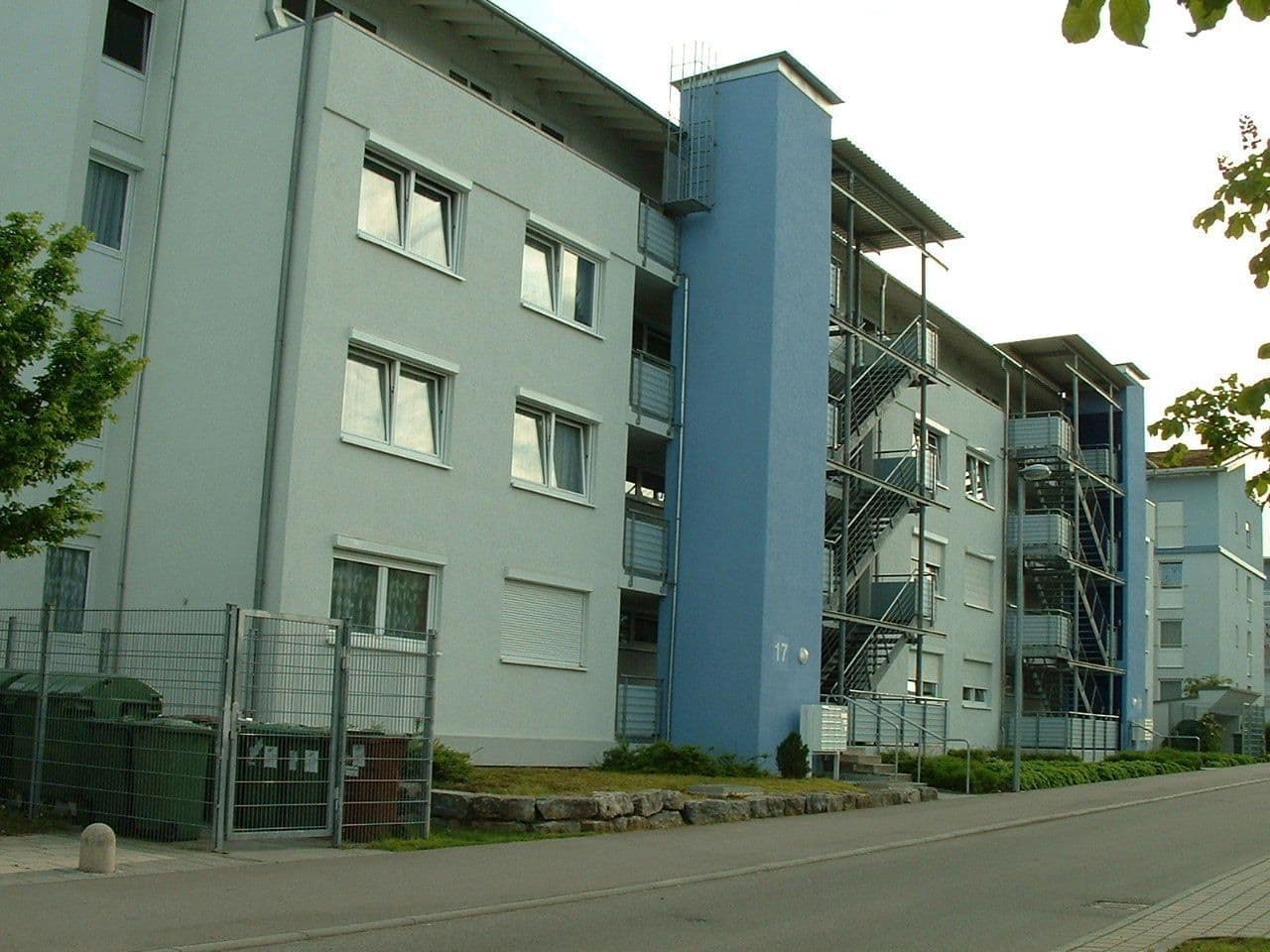 Pronájem bytu 3+1 82 m², Kastanienallee 17, Ludwigsburg, Bádensko-Württembersko Pronájem bytu 3+1 82 m², Kastanienallee 17, Ludwigsburg, Bádensko-Württembersko