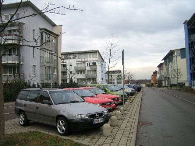 Pronájem bytu 3+1 82 m², Kastanienallee 17, Ludwigsburg, Bádensko-Württembersko Pronájem bytu 3+1 82 m², Kastanienallee 17, Ludwigsburg, Bádensko-Württembersko