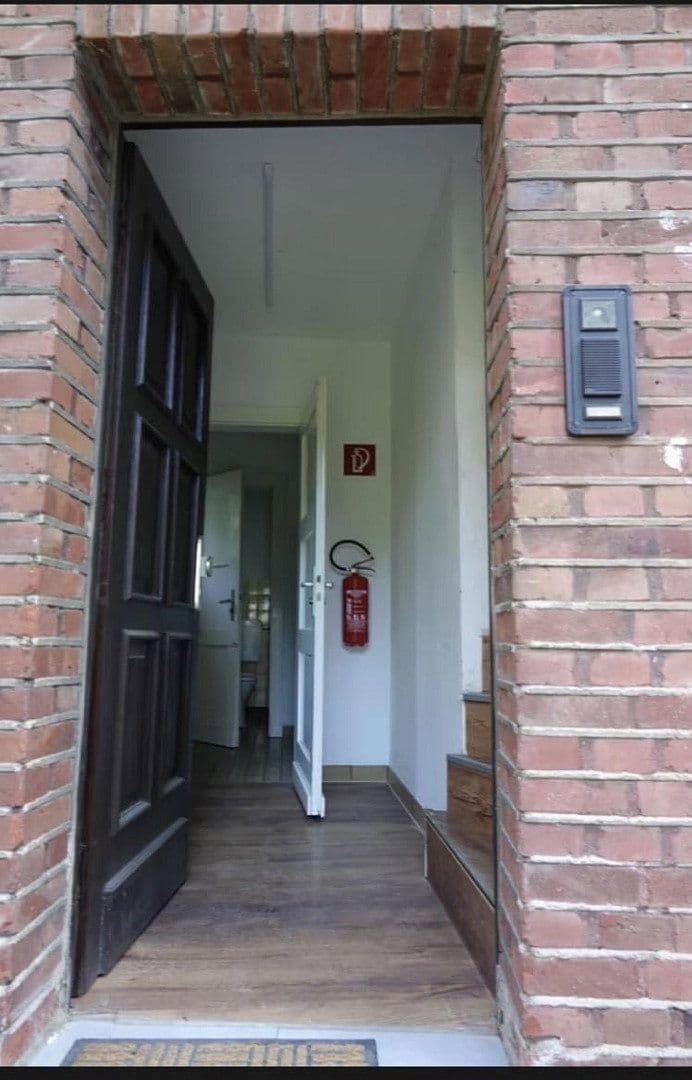 Pronájem nebytového prostoru 330 m², Tönisvorst, Severní Porýní-Vestfálsko Pronájem nebytového prostoru 330 m², Tönisvorst, Severní Porýní-Vestfálsko