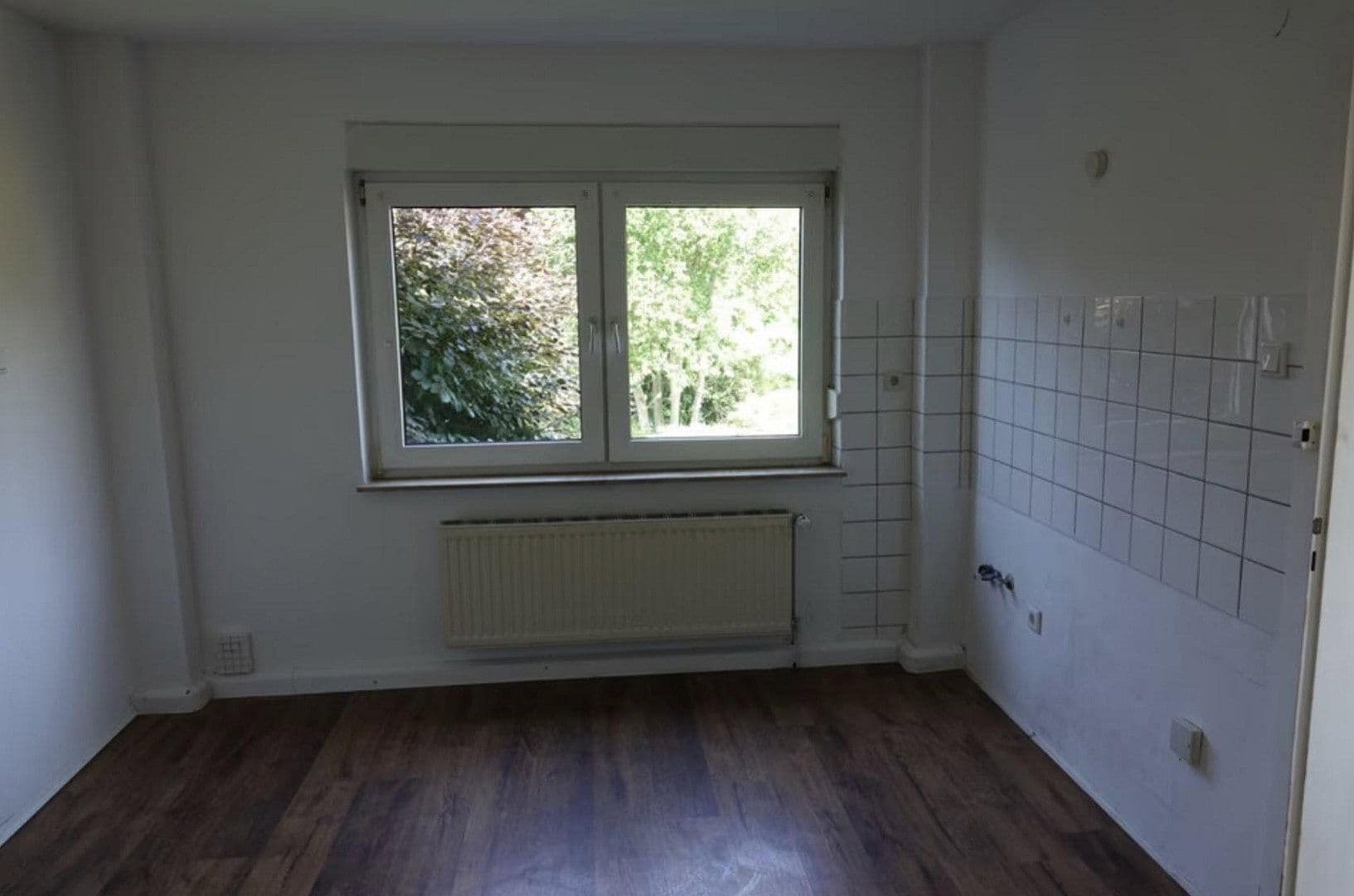 Pronájem nebytového prostoru 330 m², Tönisvorst, Severní Porýní-Vestfálsko Pronájem nebytového prostoru 330 m², Tönisvorst, Severní Porýní-Vestfálsko