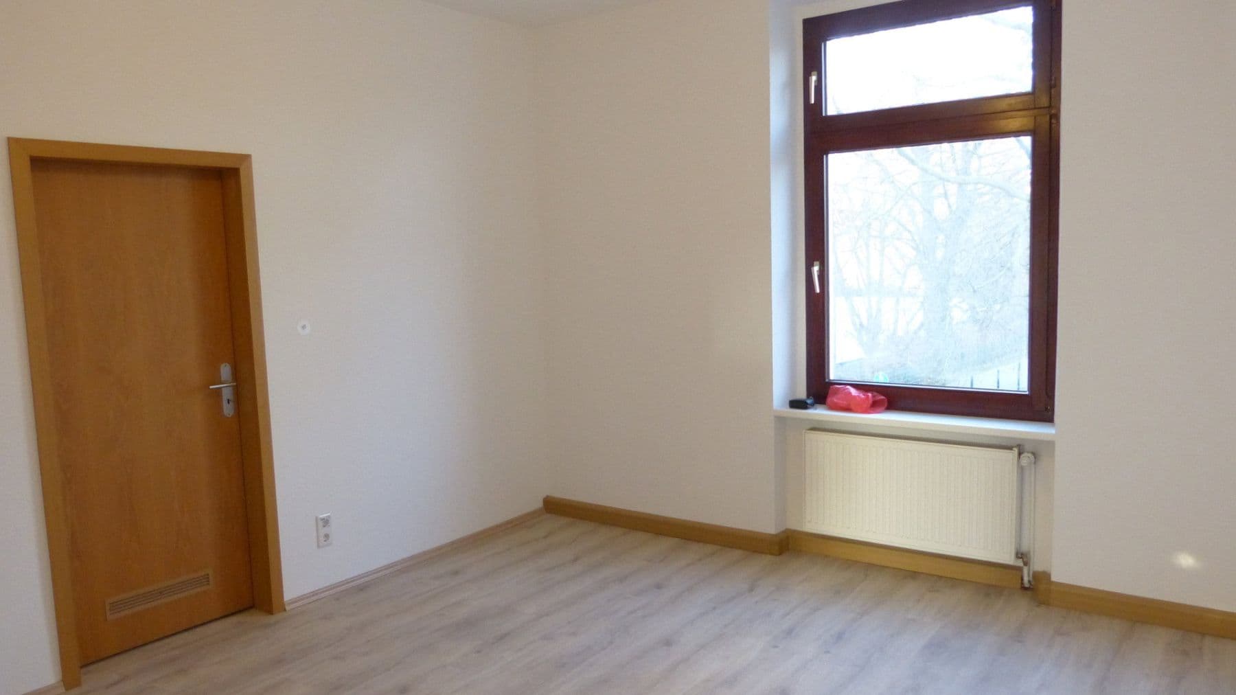 Pronájem bytu 2+1 60 m², Windhukstraße 37, Wuppertal, Severní Porýní-Vestfálsko Pronájem bytu 2+1 60 m², Windhukstraße 37, Wuppertal, Severní Porýní-Vestfálsko