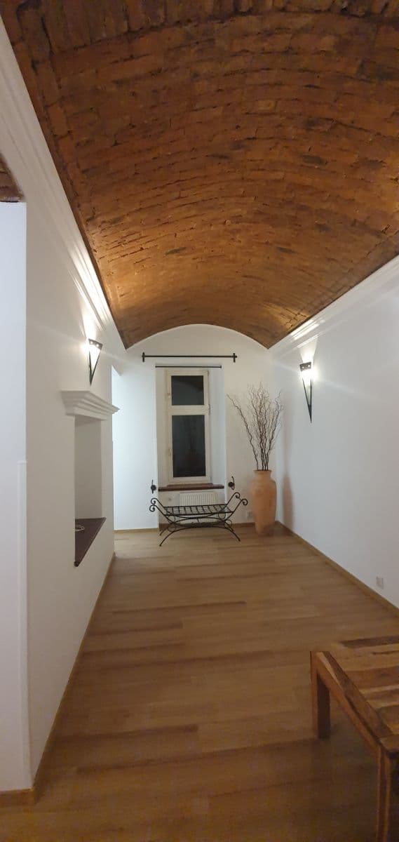 Prodej bytu 2+kk 56 m², Umělecká, Praha, Praha Prodej bytu 2+kk 56 m², Umělecká, Praha, Praha