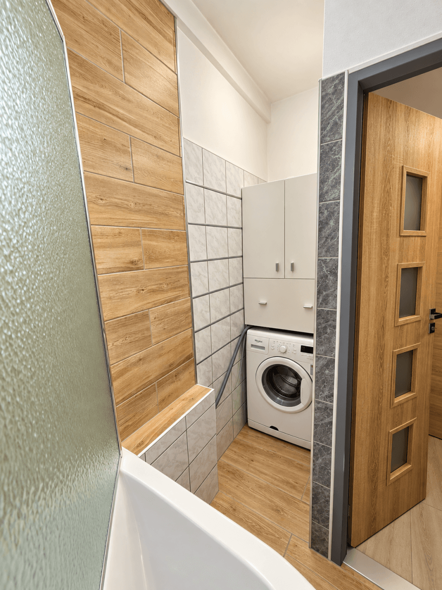Prodej bytu 2+kk 42 m², Sadová, Větřní, Jihočeský kraj Prodej bytu 2+kk 42 m², Sadová, Větřní, Jihočeský kraj