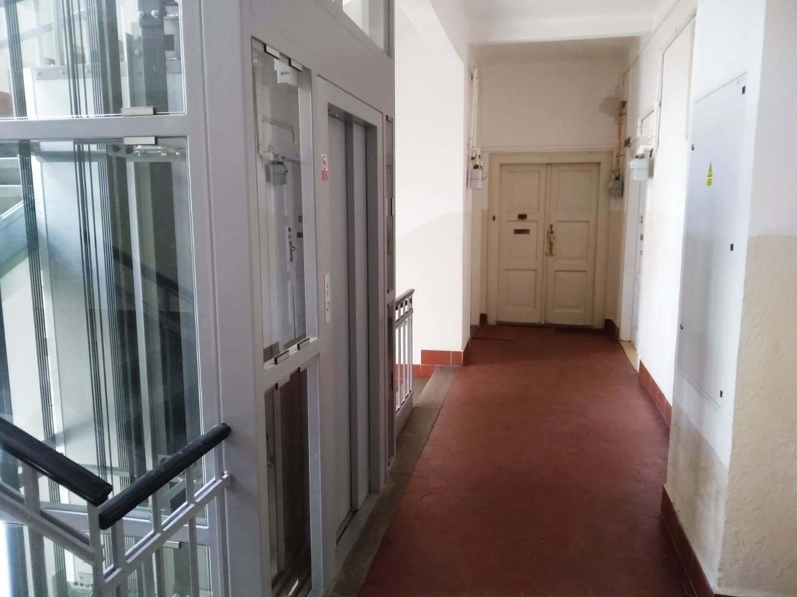 Prodej bytu 2+1 58 m², Schnirchova, Praha, Praha Prodej bytu 2+1 58 m², Schnirchova, Praha, Praha