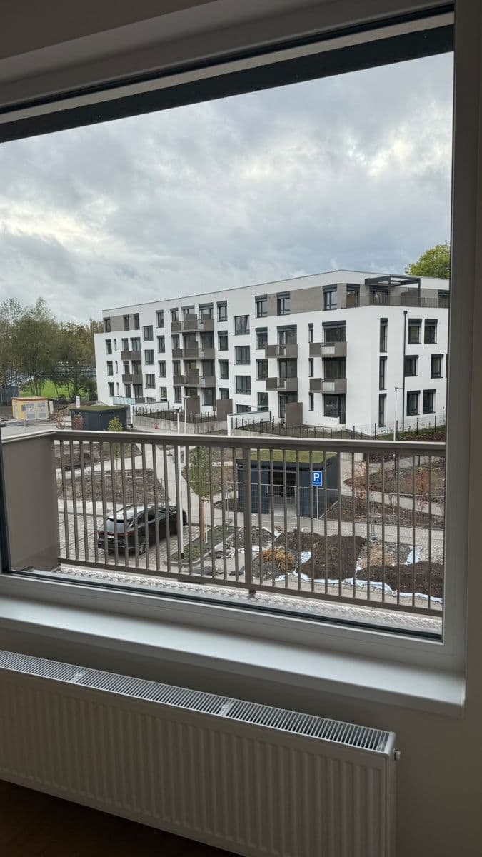 Pronájem bytu 3+kk 76 m², Ke stadionu, Kladno, Středočeský kraj Pronájem bytu 3+kk 76 m², Ke stadionu, Kladno, Středočeský kraj