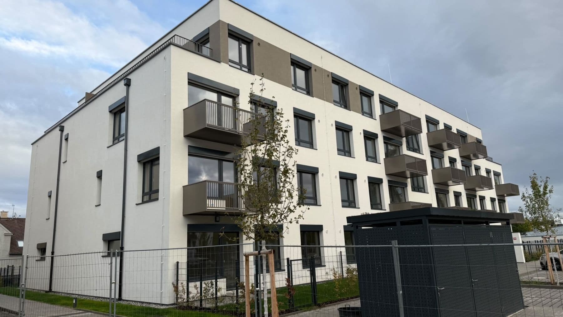Pronájem bytu 3+kk 76 m², Ke stadionu, Kladno, Středočeský kraj Pronájem bytu 3+kk 76 m², Ke stadionu, Kladno, Středočeský kraj