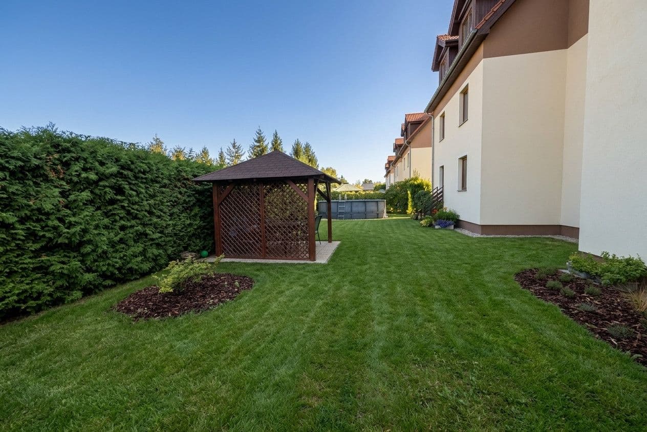 Prodej bytu 1+kk 32 m², Mezi Domy, Jesenice, Středočeský kraj Prodej bytu 1+kk 32 m², Mezi Domy, Jesenice, Středočeský kraj