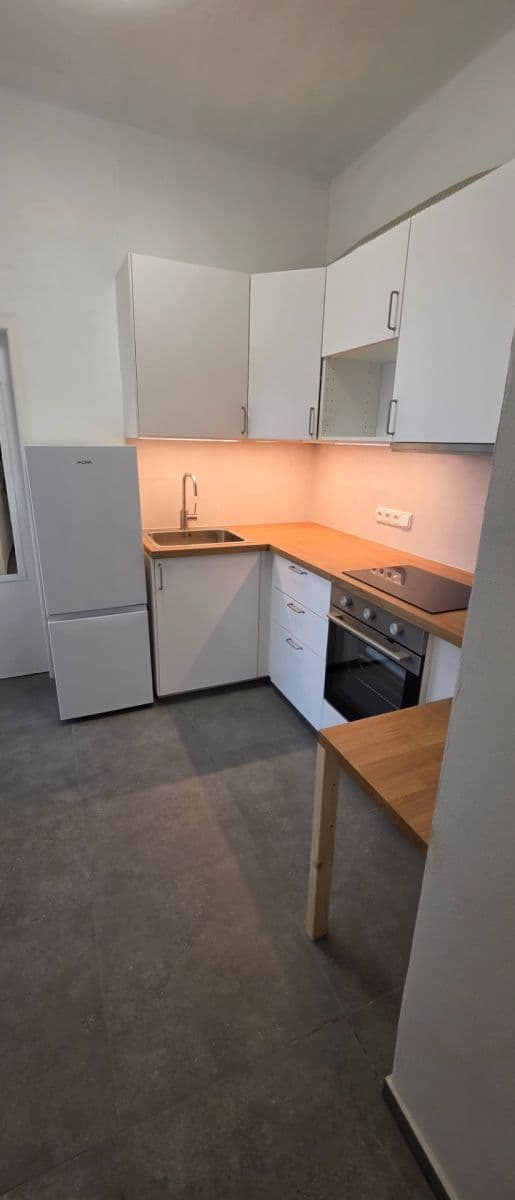 Pronájem bytu 2+kk 53 m², Jankovcova, Praha, Praha Pronájem bytu 2+kk 53 m², Jankovcova, Praha, Praha
