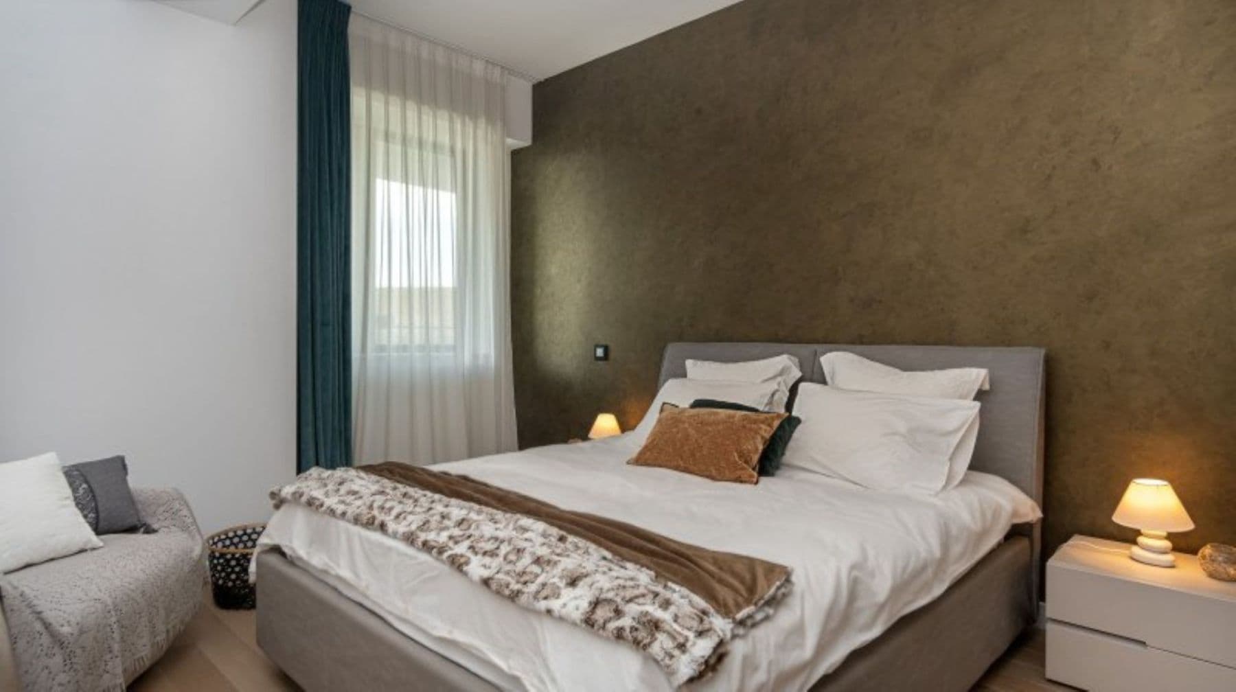 Pronájem bytu 2+1 70 m², Letohradská, Praha, Praha Pronájem bytu 2+1 70 m², Letohradská, Praha, Praha